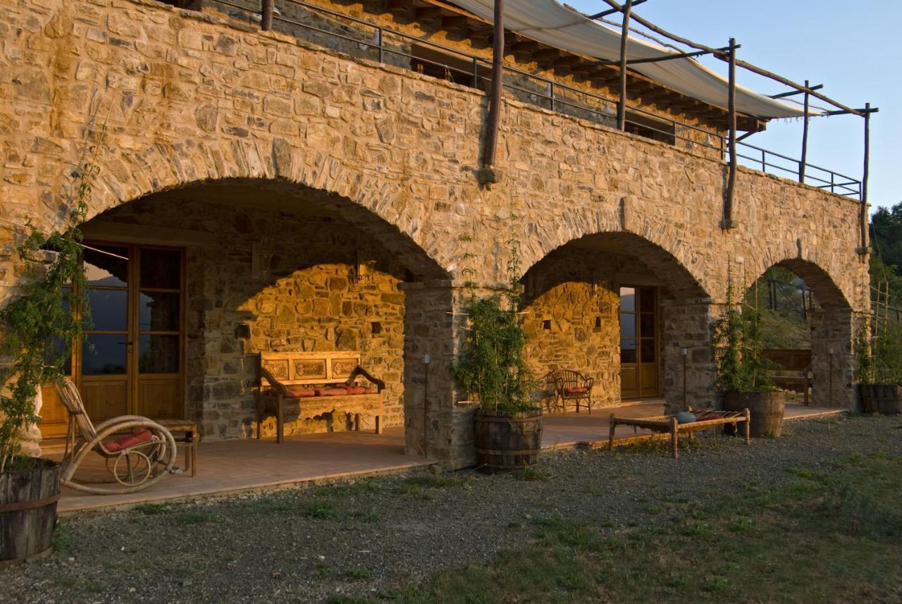 Hotel Podere Conti Filattiera Exterior photo