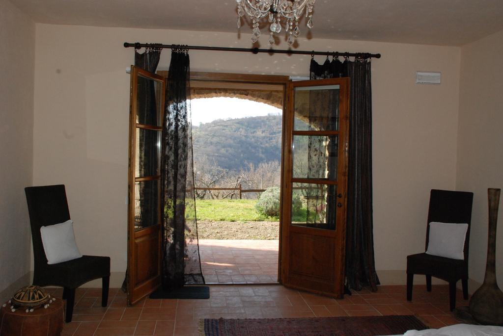 Hotel Podere Conti Filattiera Exterior photo