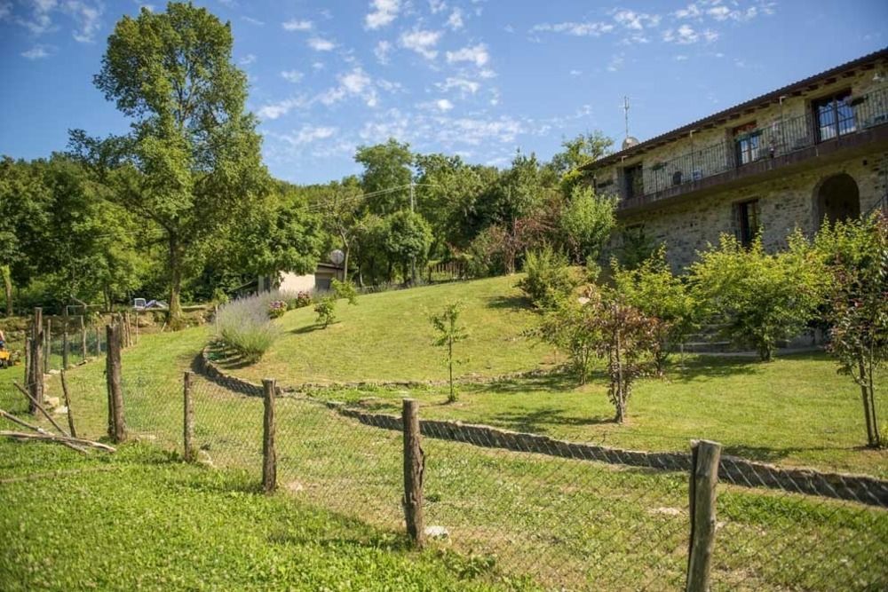 Hotel Podere Conti Filattiera Exterior photo