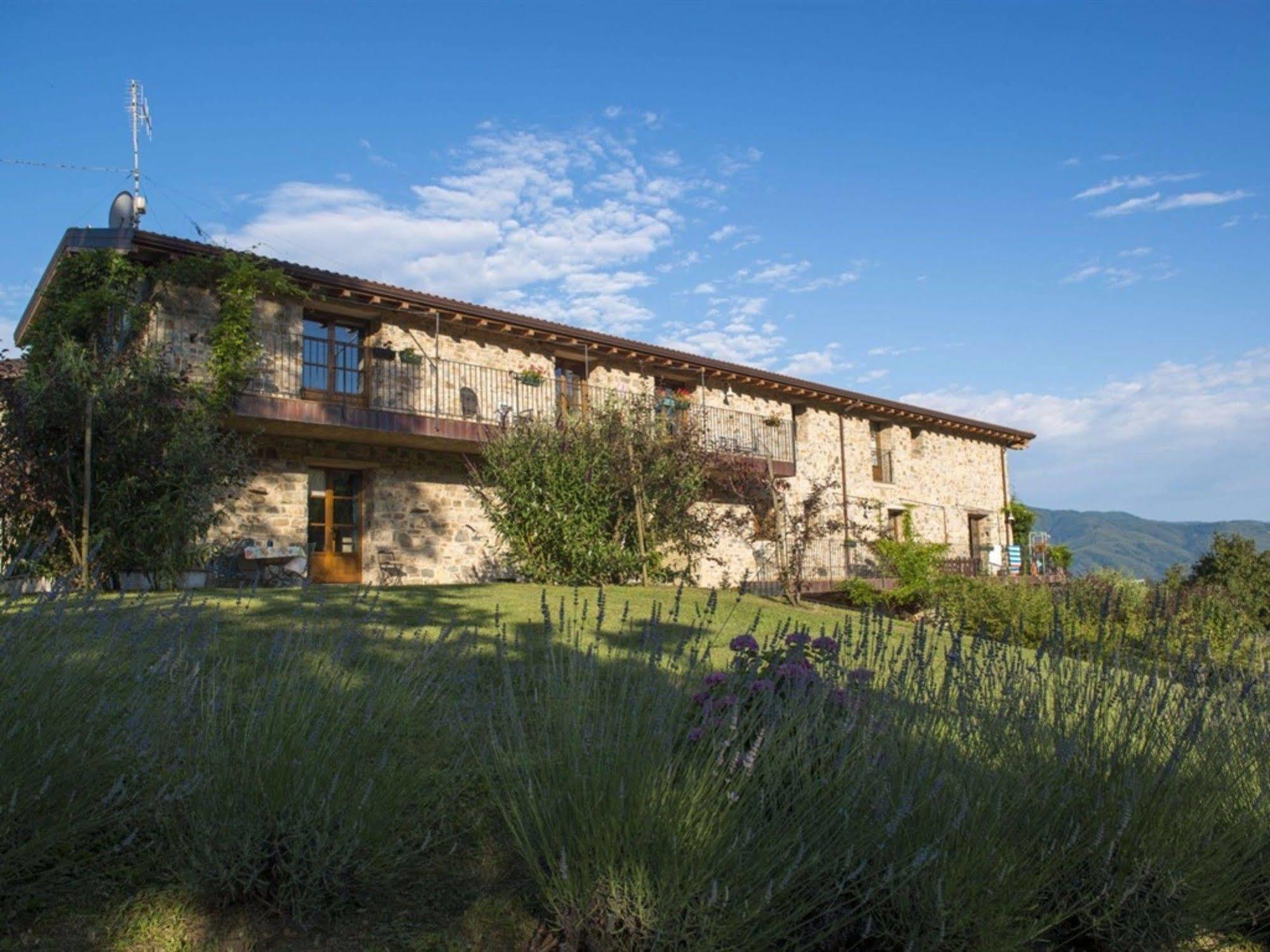Hotel Podere Conti Filattiera Exterior photo